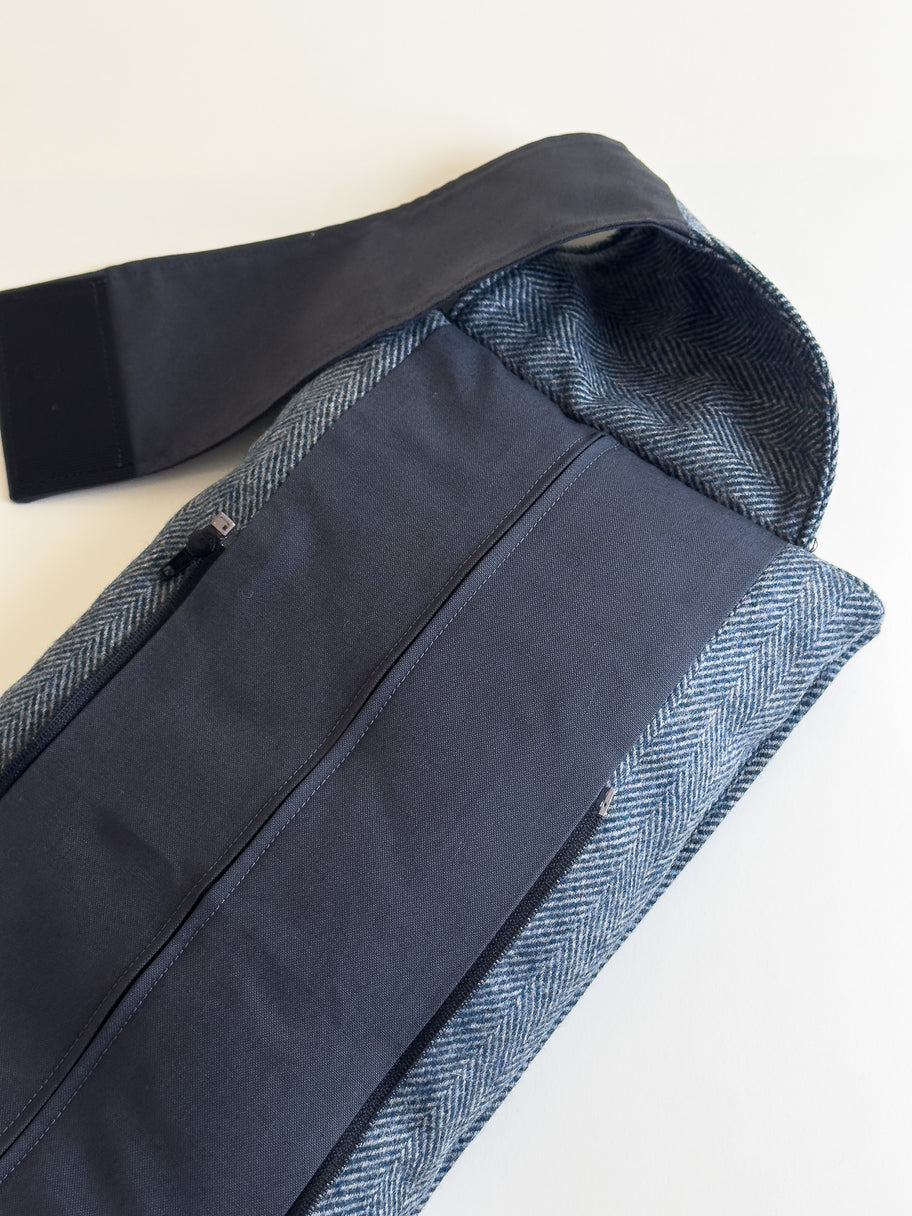 Dog Bed Pillow Bugle - Large