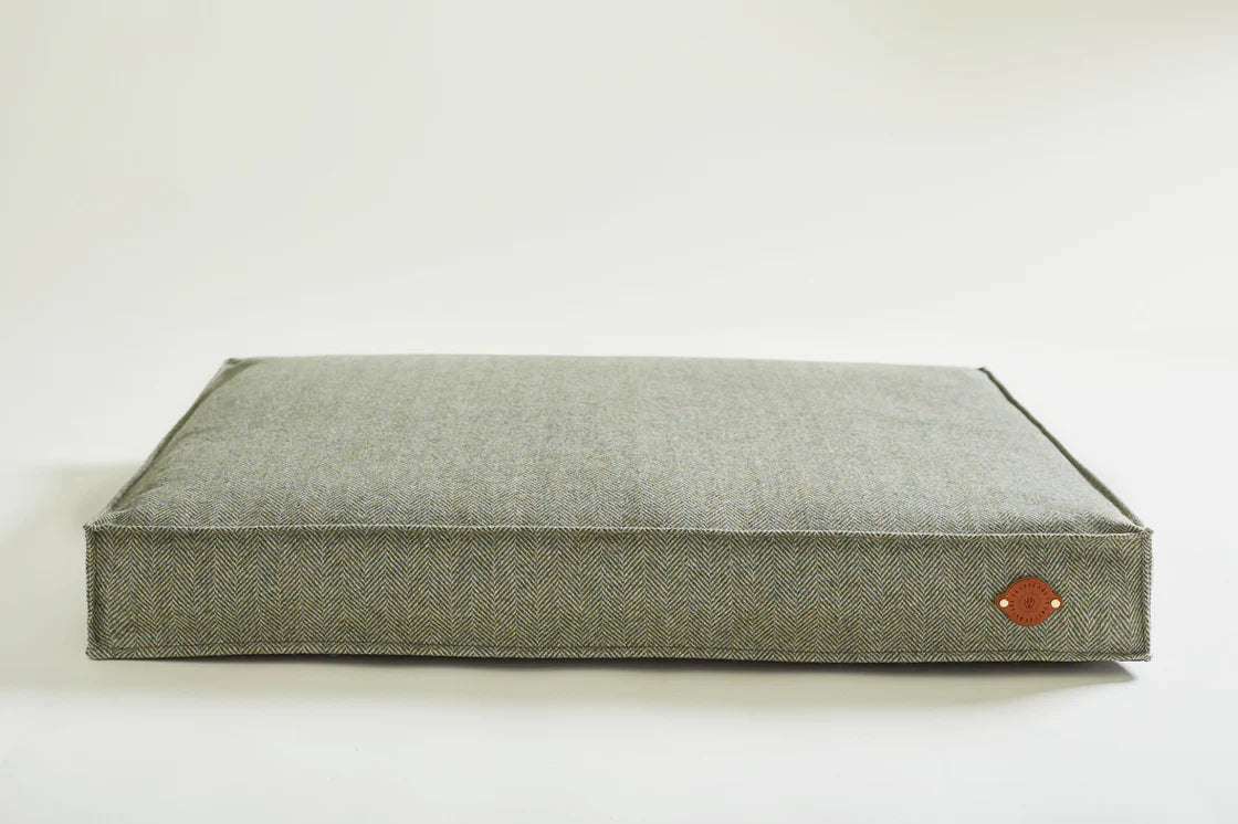 DOG BED TWEED HEATHER - Medium