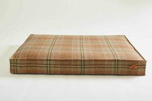 Dog Bed Tweed Cooper Beech - Large