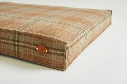 Dog Bed Tweed Cooper Beech - Large