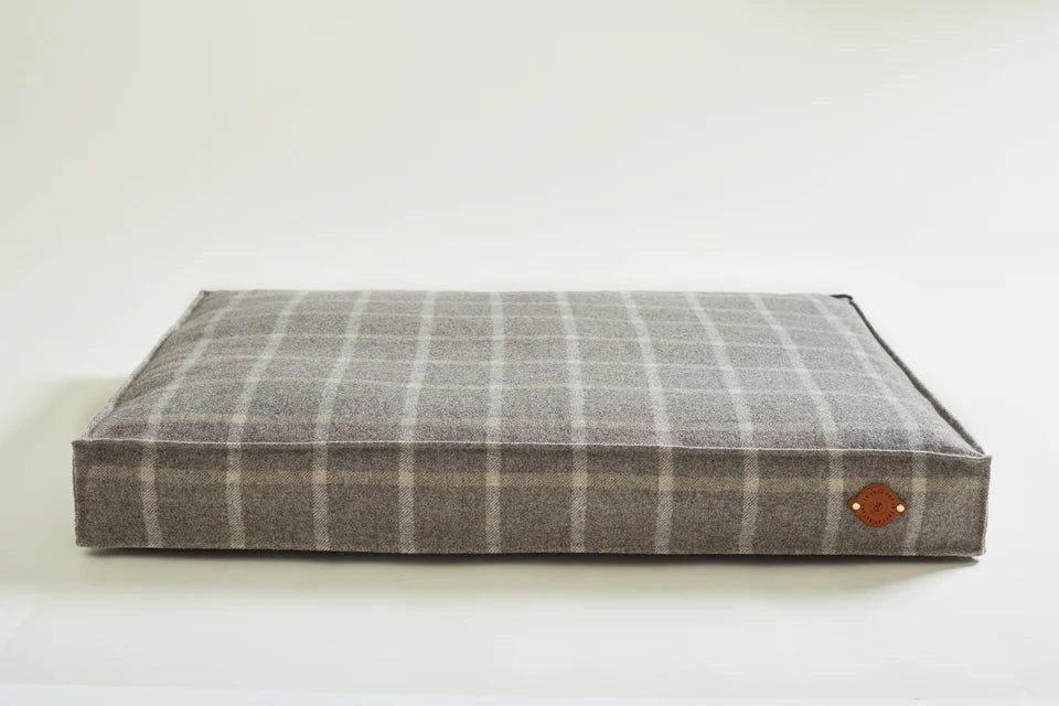 DOG BED TWEED PEBBLE - Large