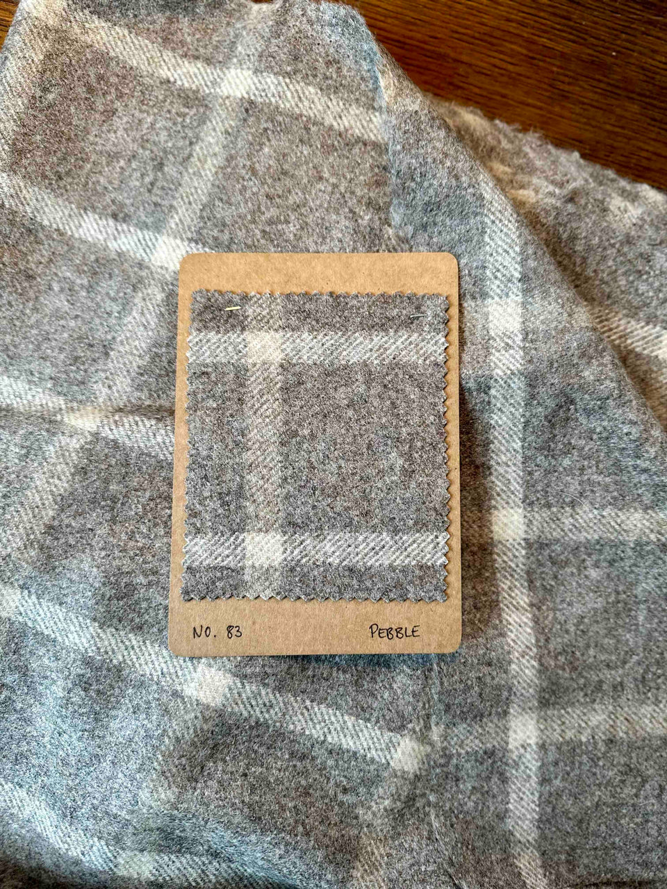 DOG BED TWEED PEBBLE - Large